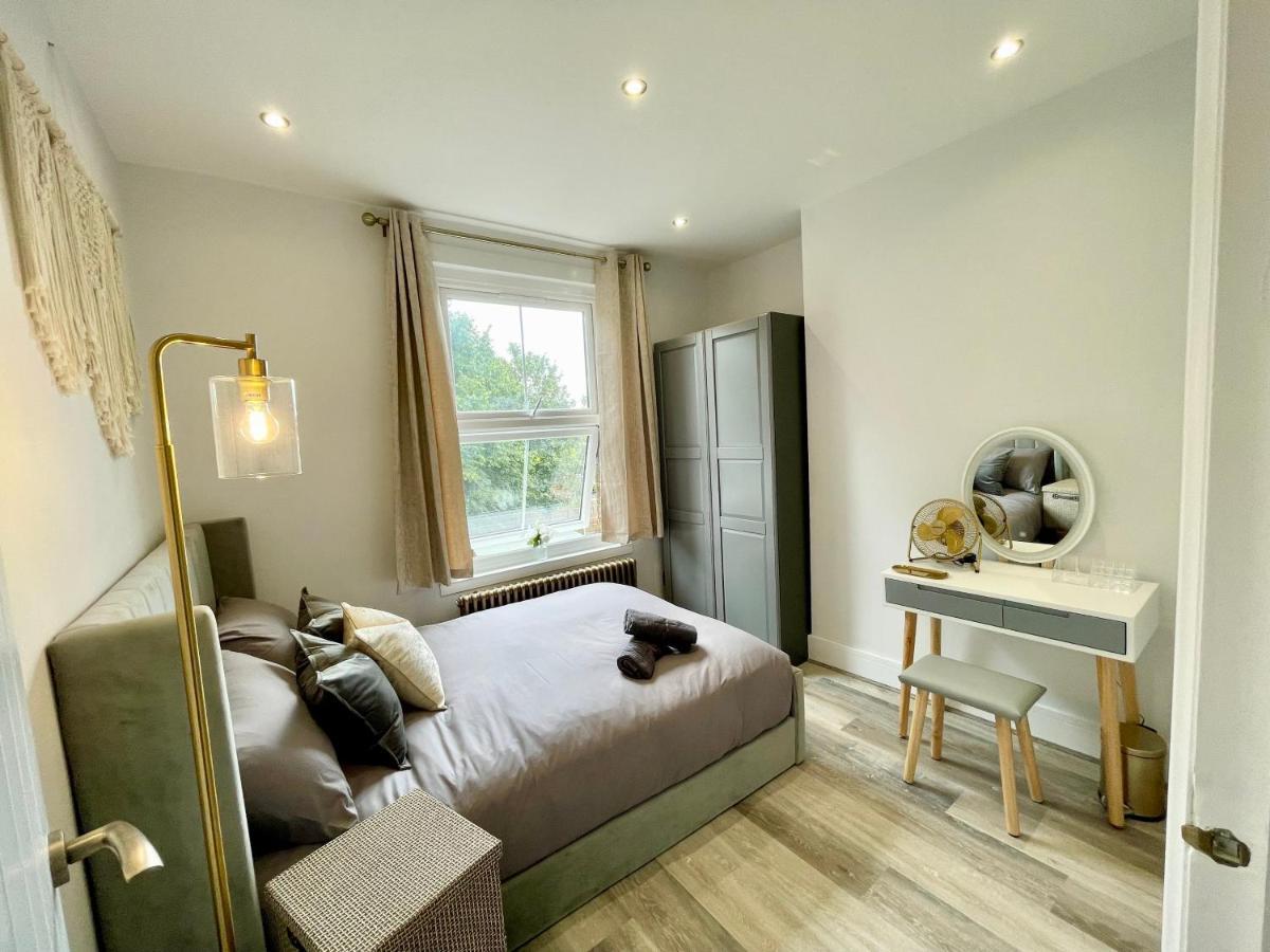 Apartment In Stepney Green London Kültér fotó